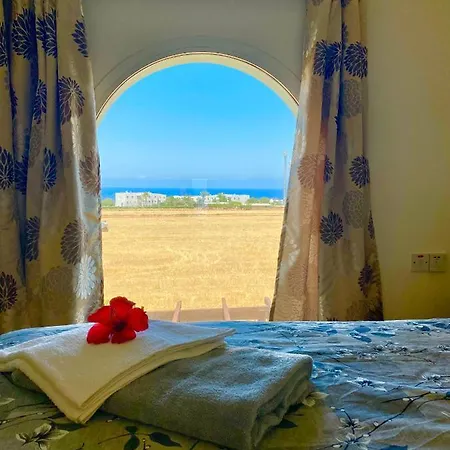 Crystal Bay View 公寓